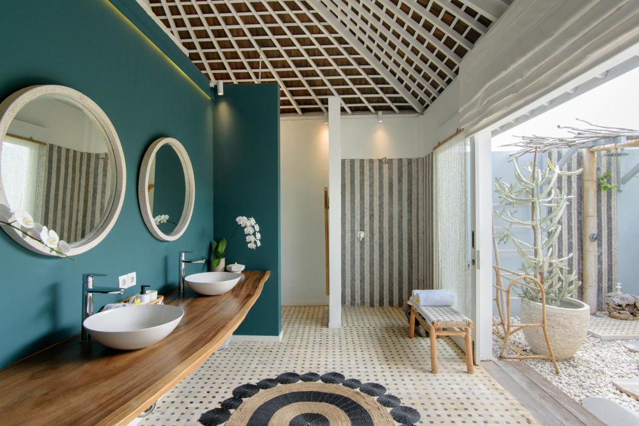 Driftwood Villas Lembongan ภายนอก รูปภาพ